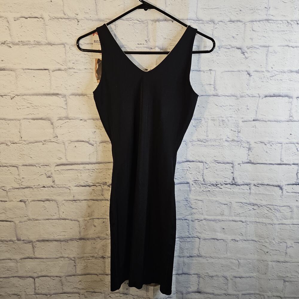 Spanx Assets Red Hot Women’s Size Small 4 Way Black Nude Reversible Slip NWT - Picture 4 of 6